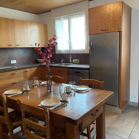 L'oustal D'aubrac 度假居 *