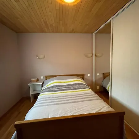 L'oustal D'aubrac Holiday home Le Nayrac