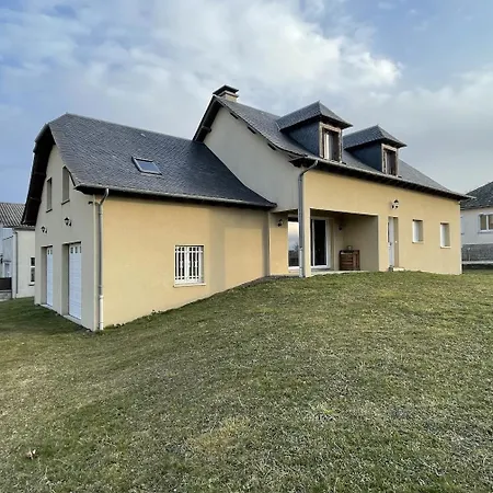 L'oustal D'aubrac Holiday home
