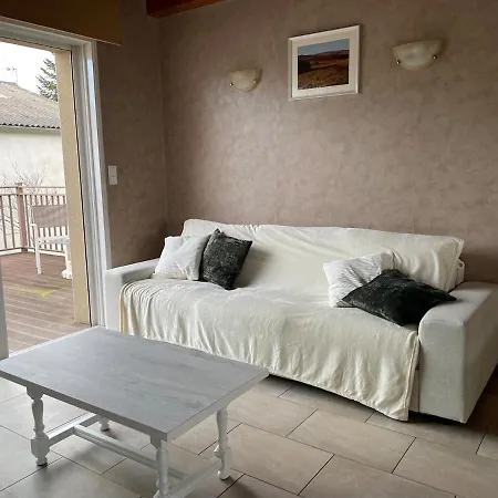 L'oustal D'aubrac Le Nayrac