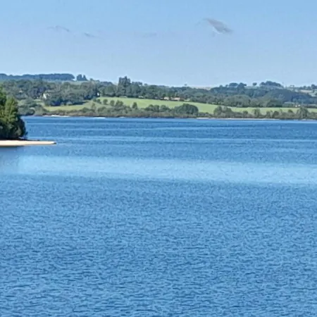 L'oustal D'aubrac 度假居 Le Nayrac